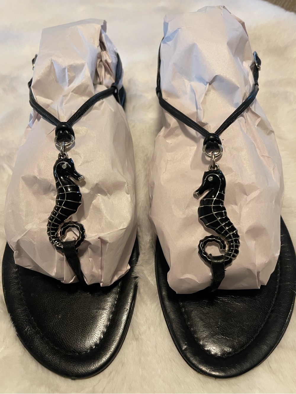 COACH rare vintage Johanna Seahorse Thong Sandals Size 8-1/2-Italian Made